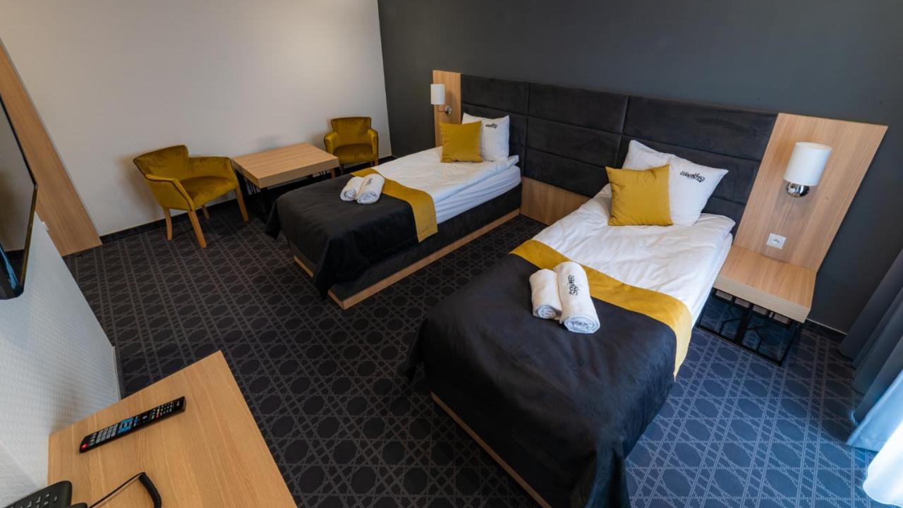 Hotel Nad Czernica Czarne  Екстериор снимка