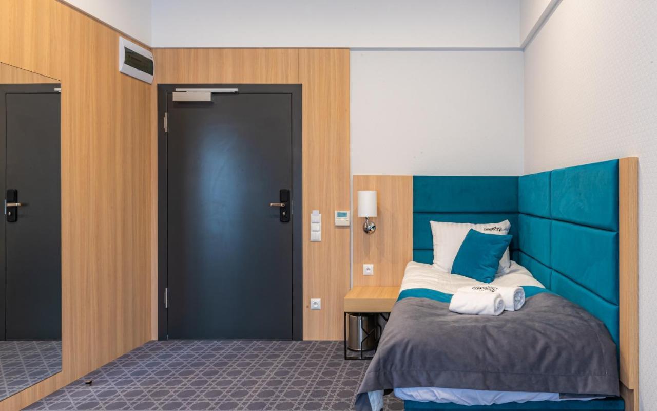 Hotel Nad Czernica Czarne  Екстериор снимка